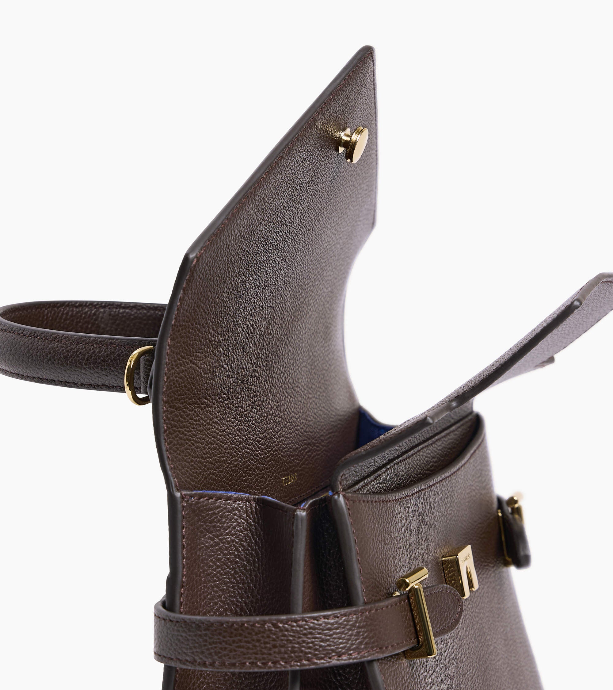 Emilie medium handbag with double flap in grained leather