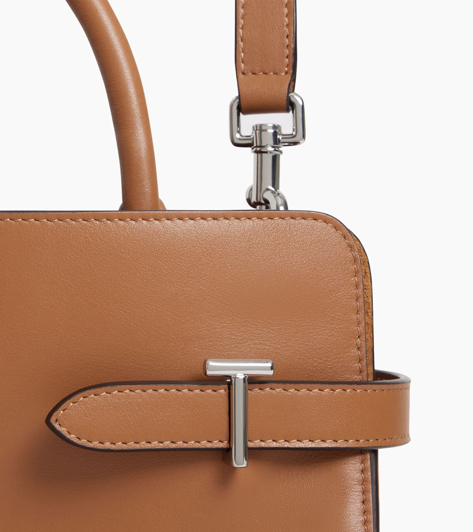 Bolso mediano modelo Emie de piel granulada y nobuk