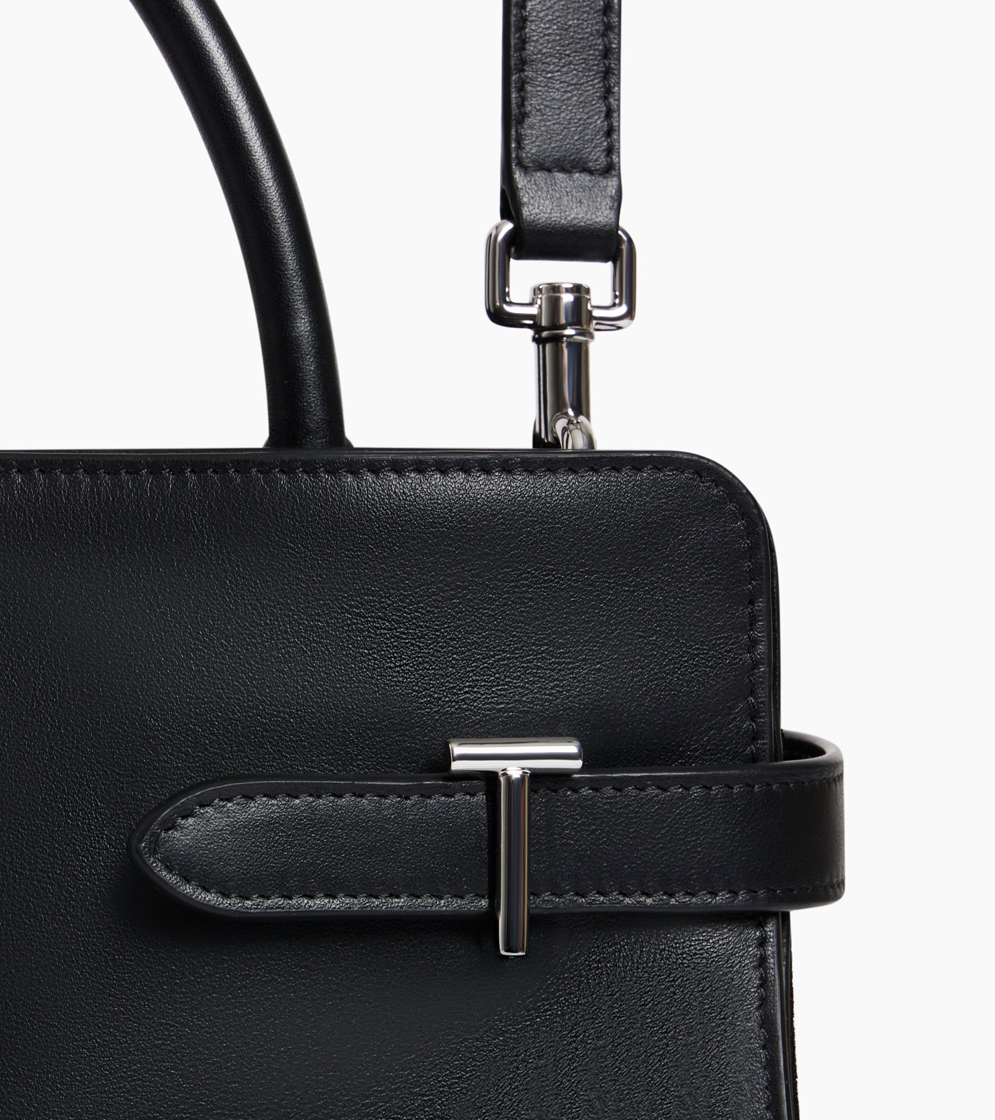 Bolso mediano modelo Emie de piel granulada y nobuk