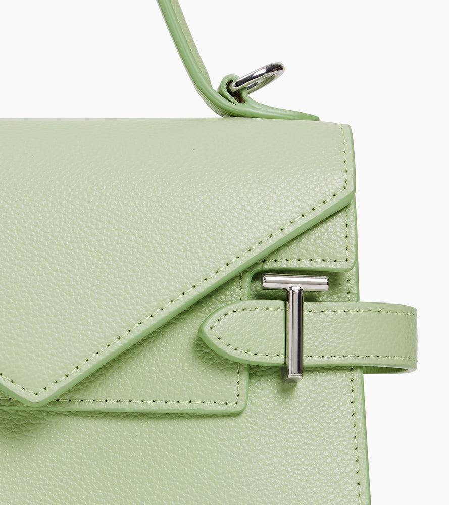 Kleine Handtasche Emilie aus genarbtem Leder mit Doppelklappe
