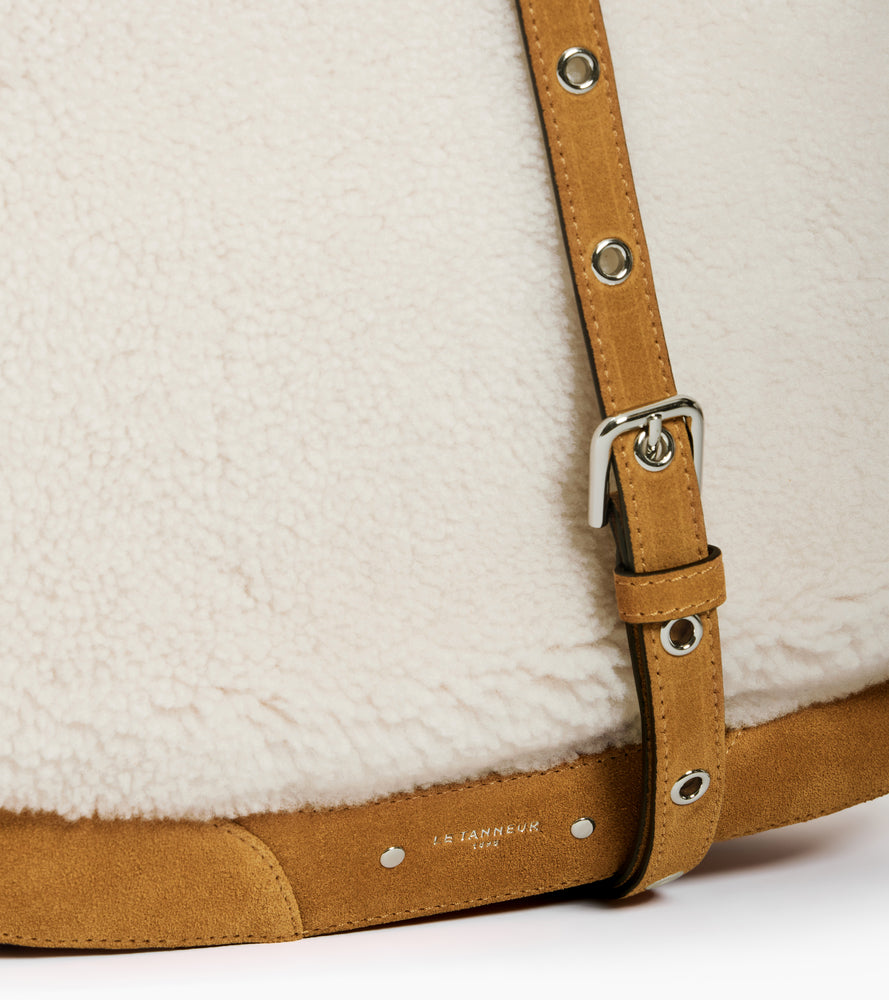 Sac hobo moyen modèle Ella en cuir suède et peau lainée