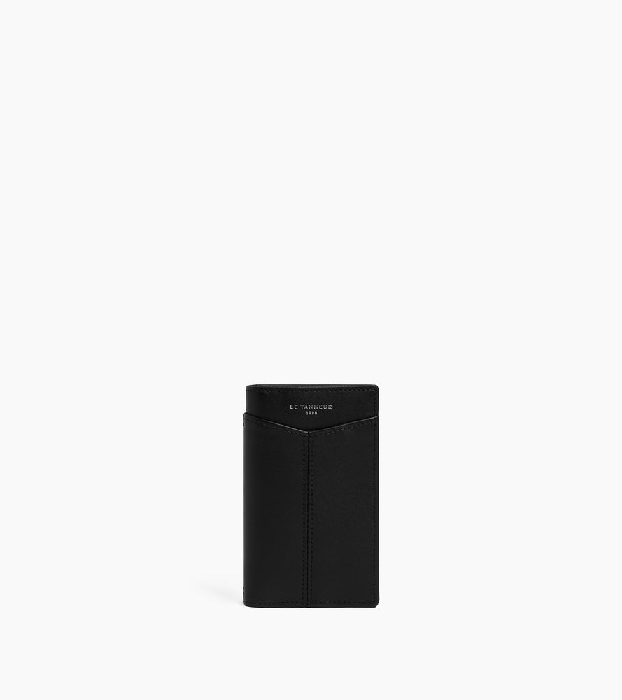 Charlotte vertical card holder in smooth leather